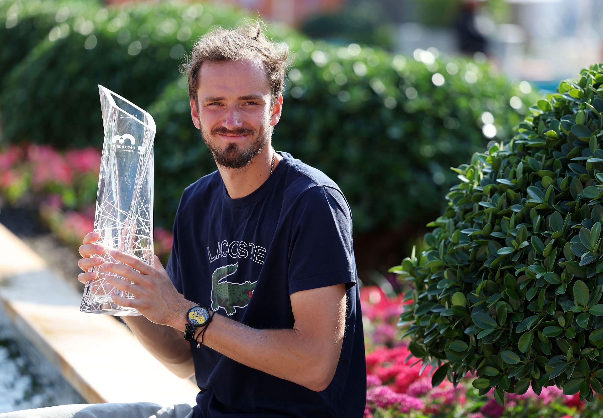 Daniil Medvedev with the Miami Open 2023 trophy