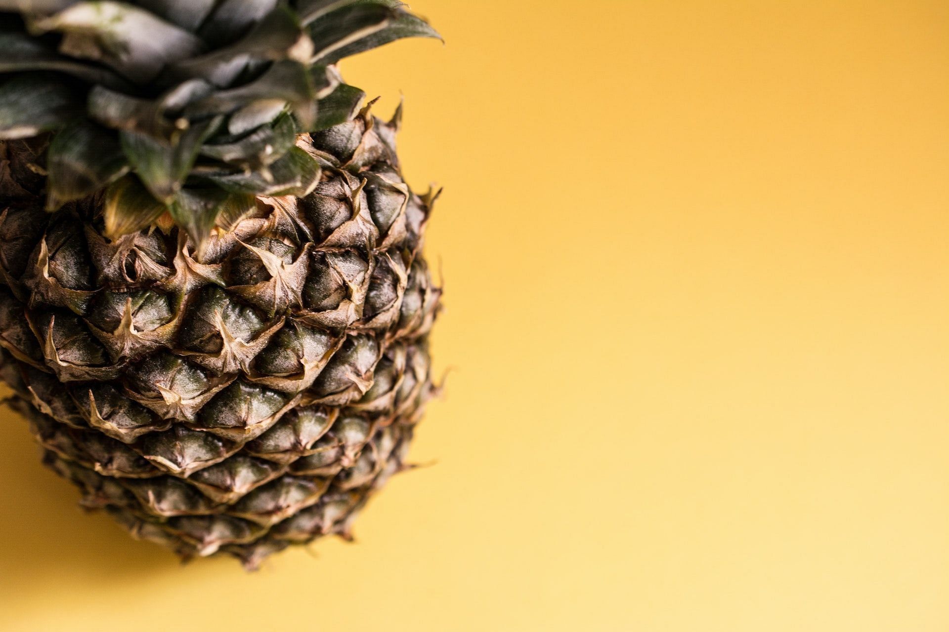 Pineapples have high glycemic index. (Photo via Pexels/PicFoods.com) Oranges are high GI fruits. (Photo via Pexels/Pixabay)