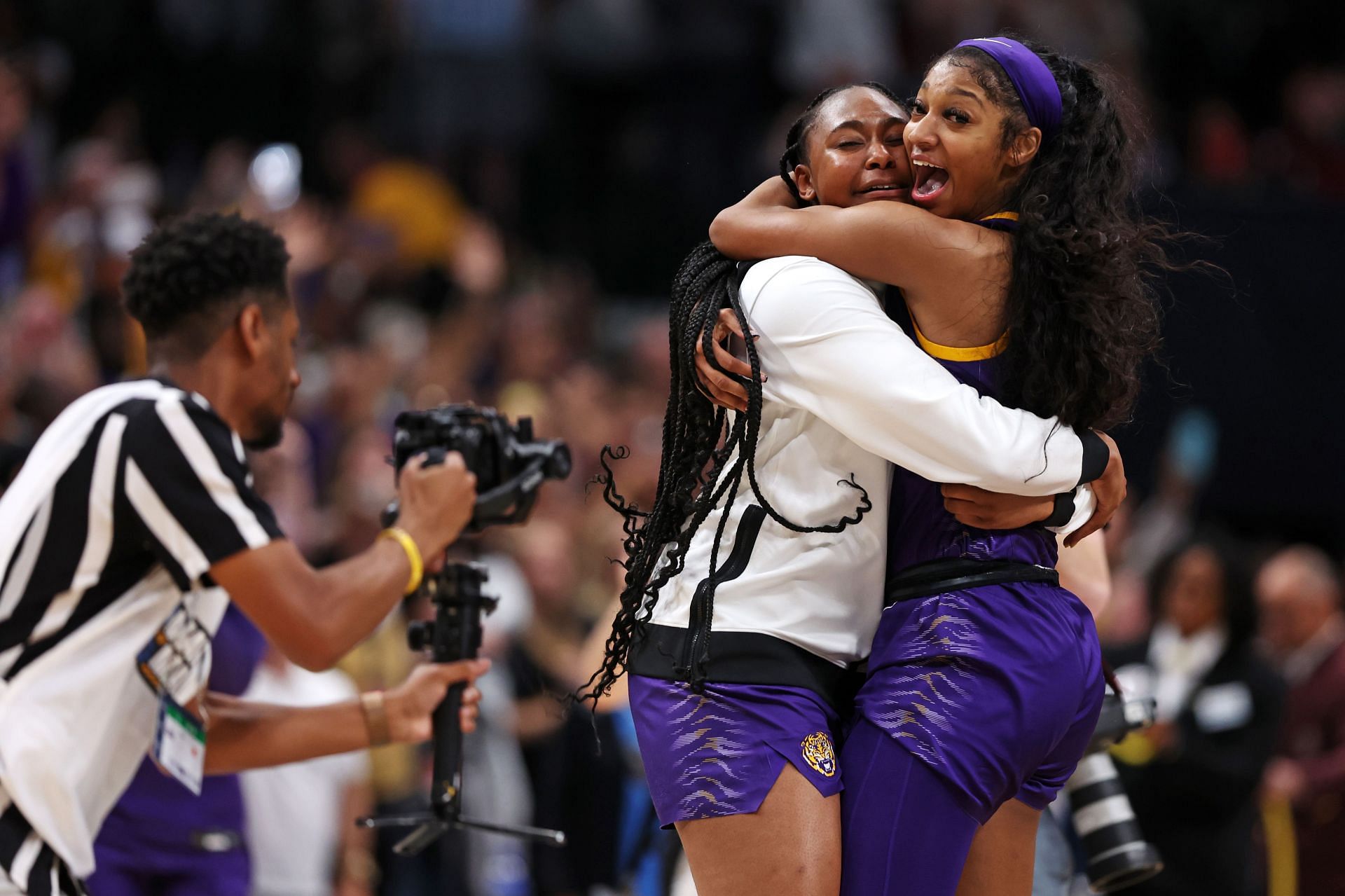 This was the first-ever national championship for the Tigers (Image via Getty Images)