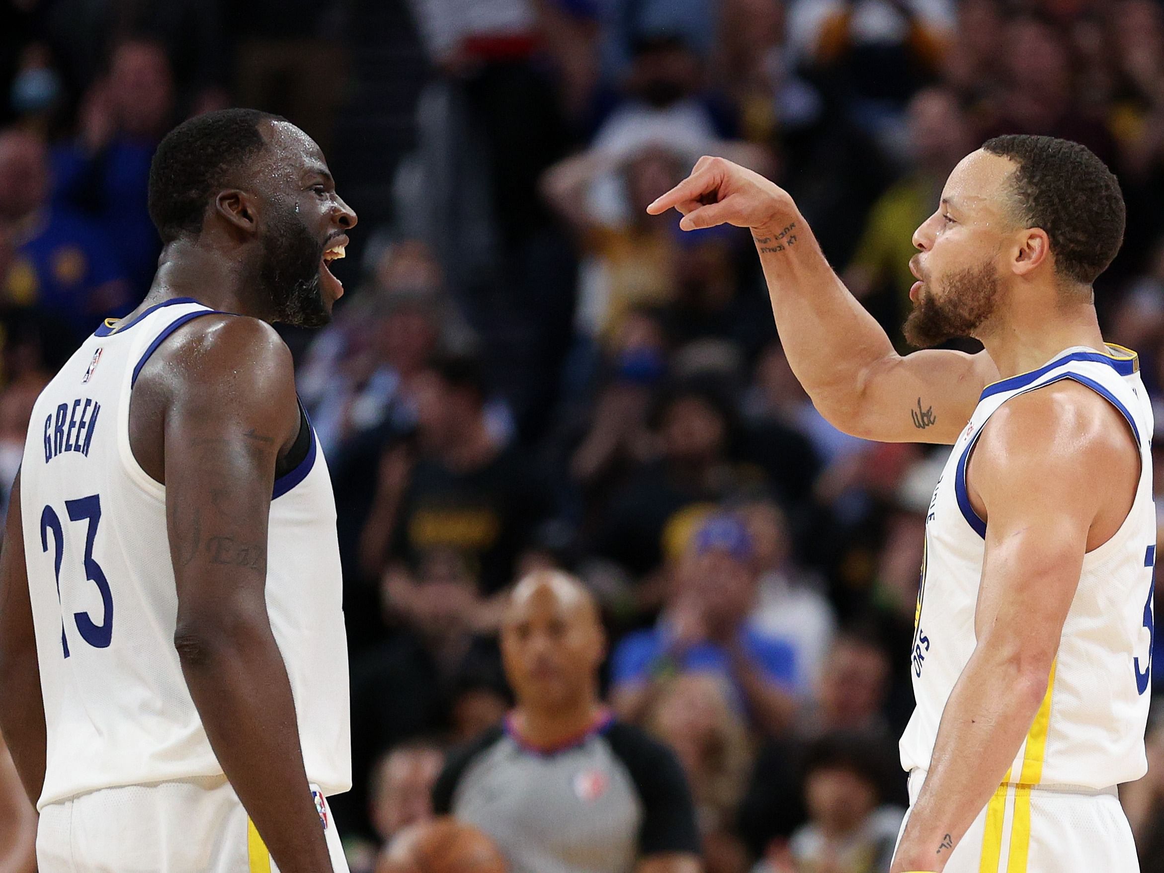 Read more about the article “Who you think is the GOAT?” – Draymond Green picks Steph Curry over Michael Jordan and LeBron James as his GOAT