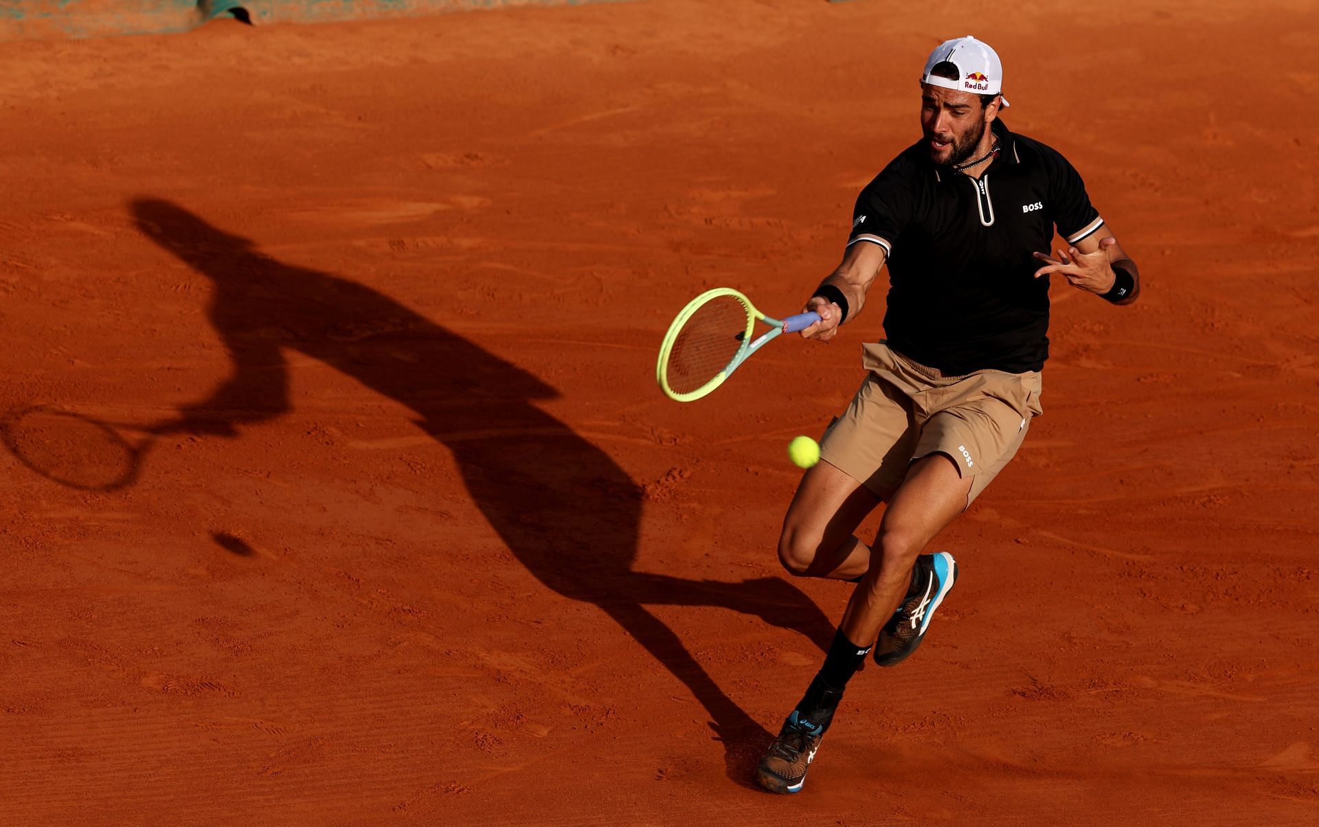 Matteo Berrettini in action at the Monte-Carlo Masters 2023