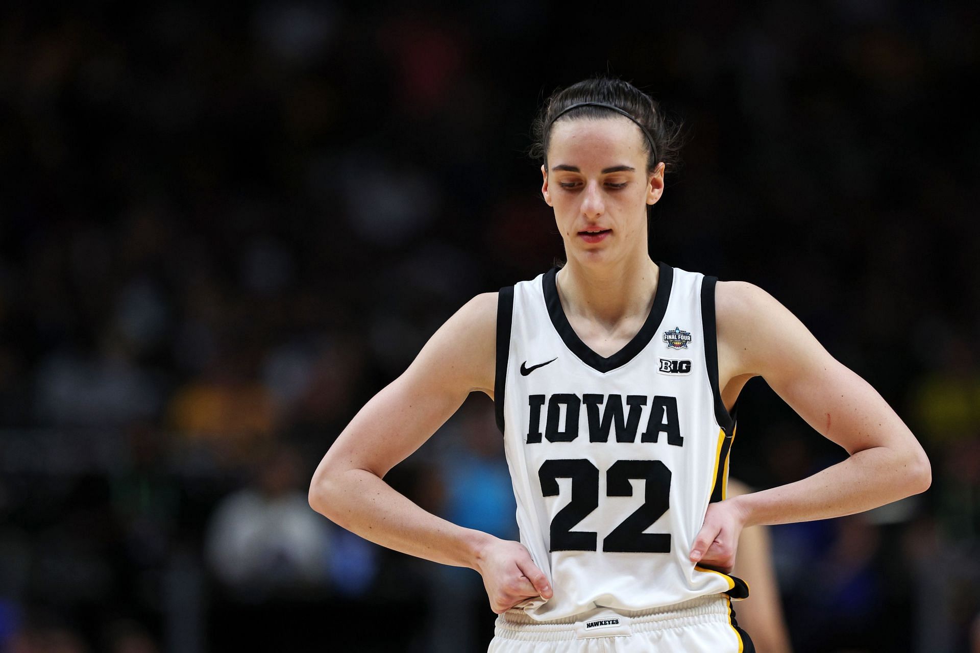 Caitlin Clark parents: Taking a closer look at Iowa Hawkeyes star's ...