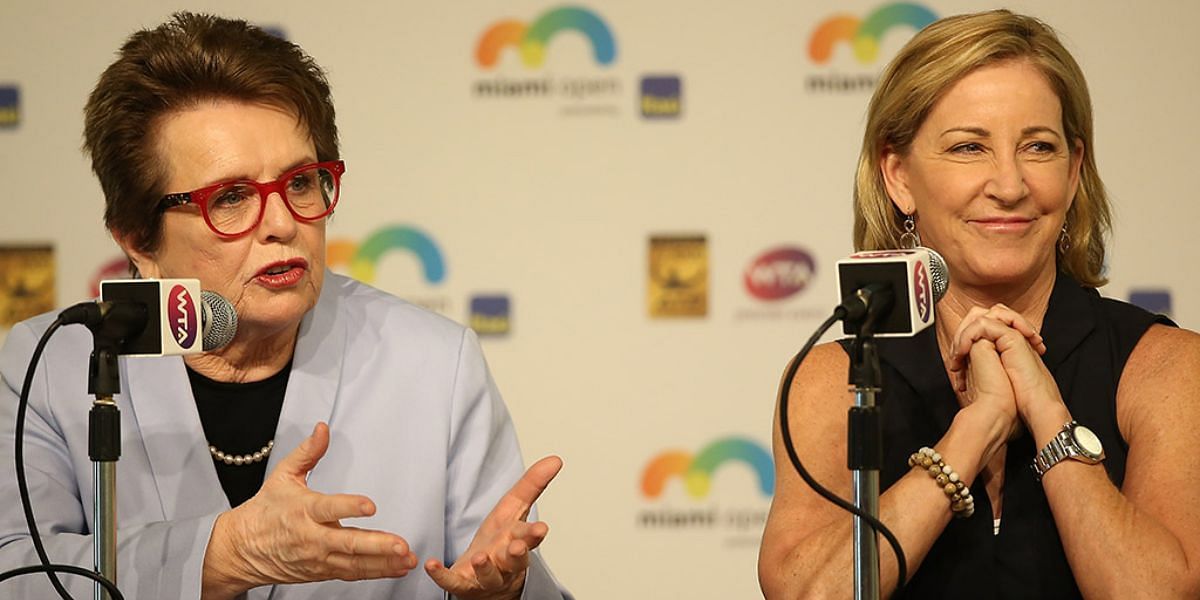 Chris Evert and Billie Jean King pictured at a press conference.