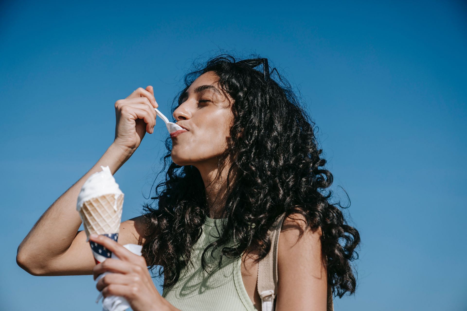 Is ice cream healthy or not? (Image via pexels / katya wolf)