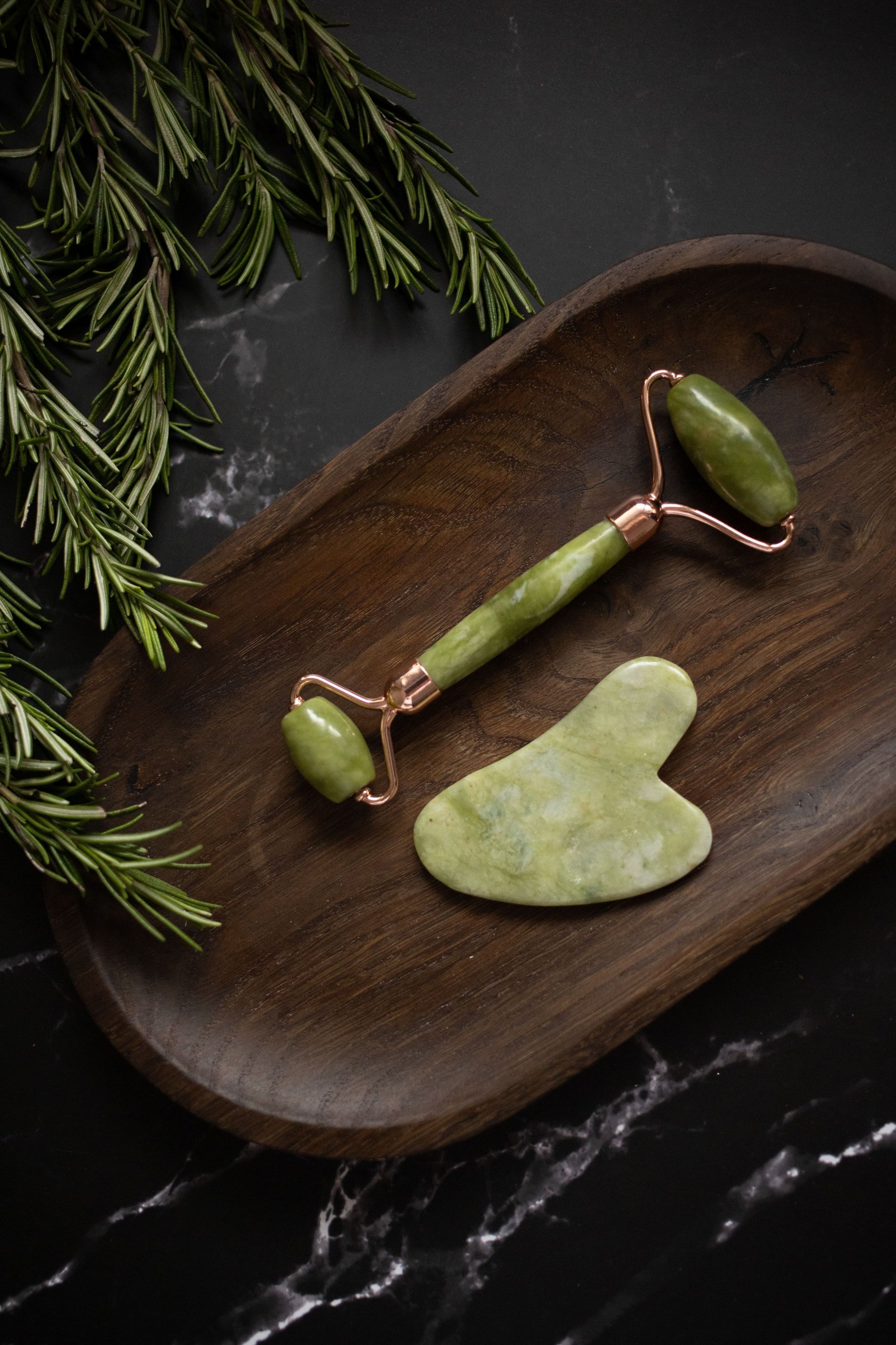 Aventurine&#039;s unique energy supports emotional healing and stability. (Image via Pexels)