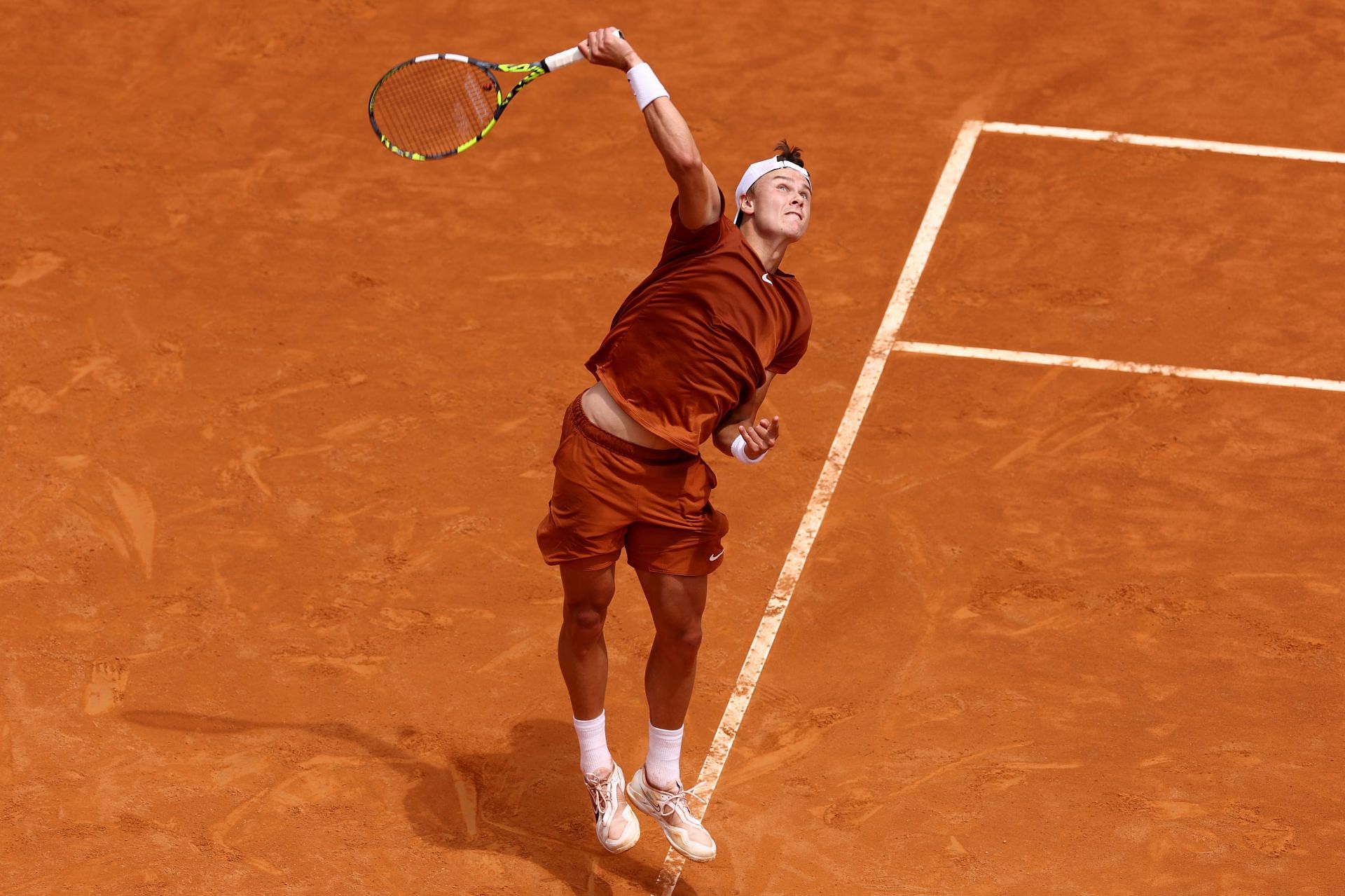Holger Rune defeated Novak Djokovic in the quarterfinals of the Italian Open
