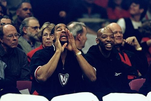 Williams played for the Nets and 76ers during his nine-year NBA career (Image via Getty Images)