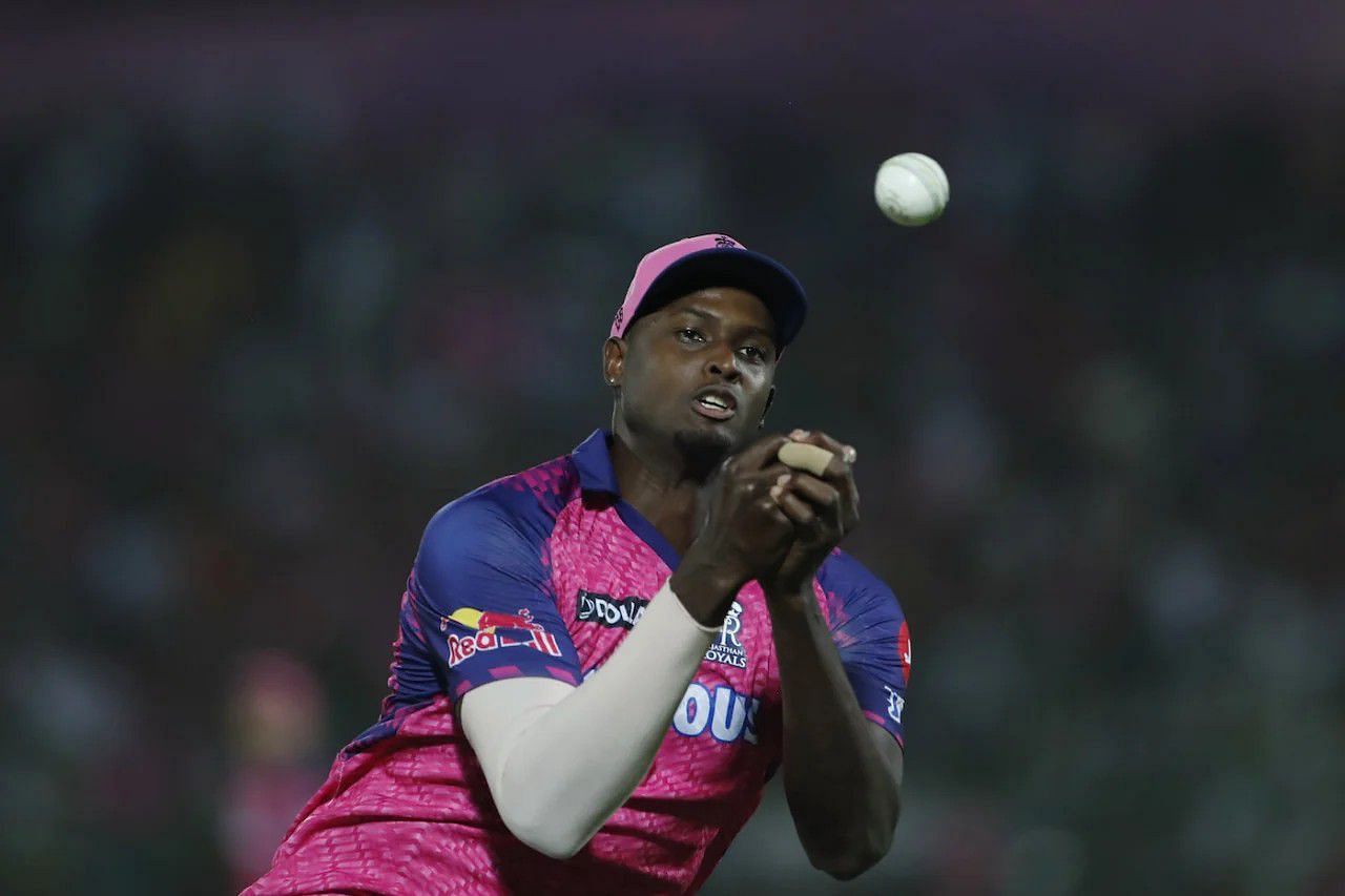 Jason Holder taking a catch for RR [IPLT20]