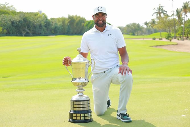 What is inside 2023 Mexico Open at Vidanta winner Tony Finau's bag? Take a look