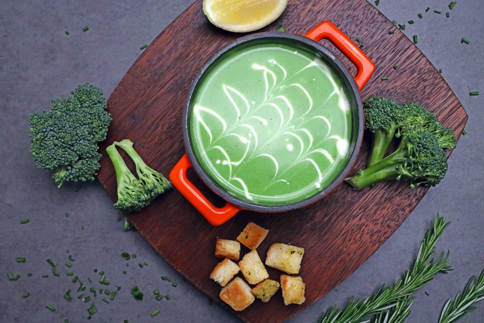 Fresh broccoli and cheddar soup (Image source: Pexels)