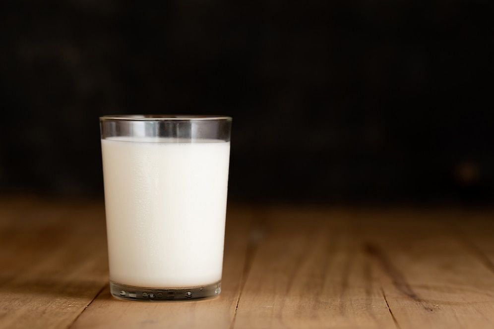 Surprising findings about milk (Image via freepik/jcomp)