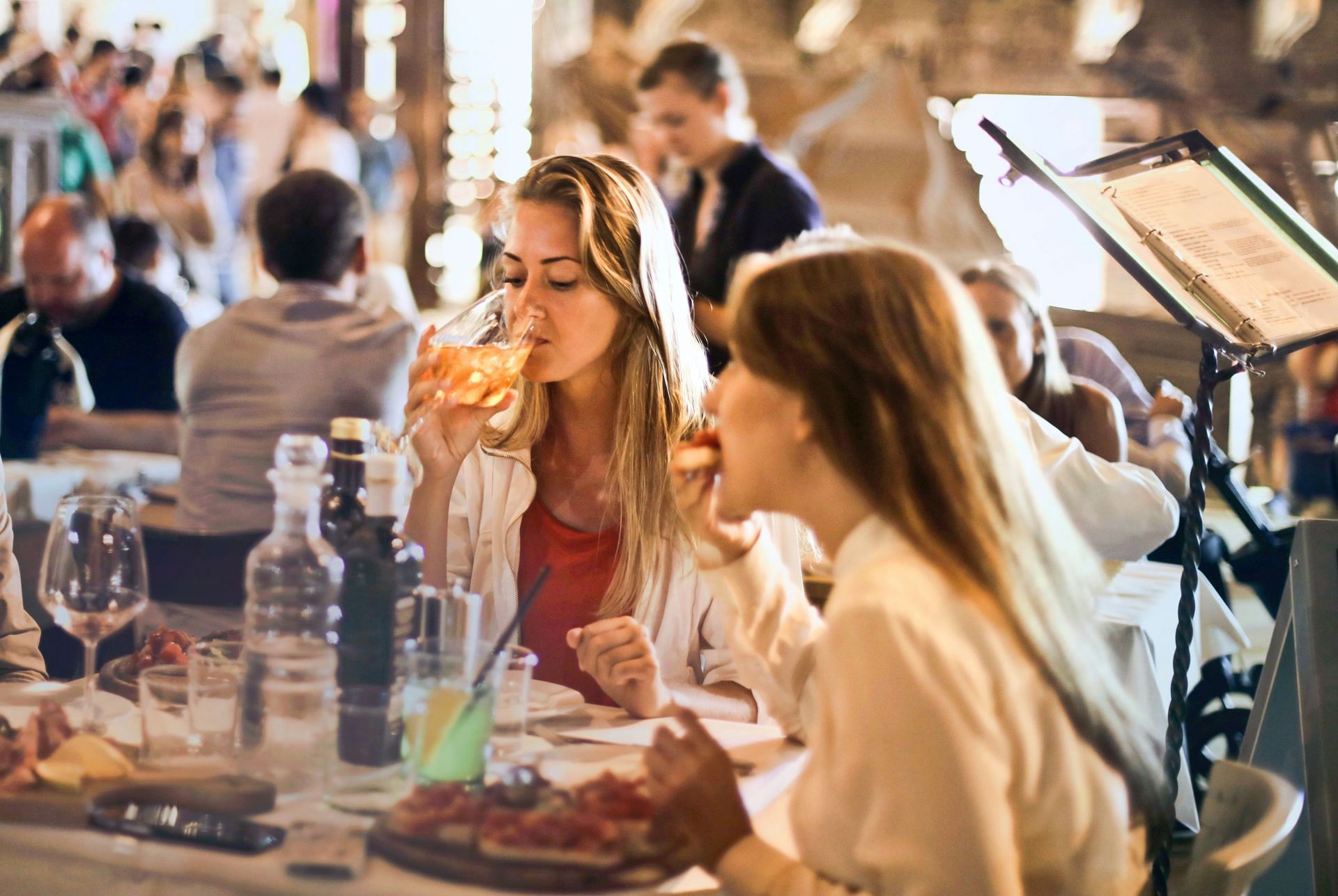 What is an (Image via Pexels/ Chan Walrus) e limination diet? (Image via Pexels/ Andrea Piacquadio)