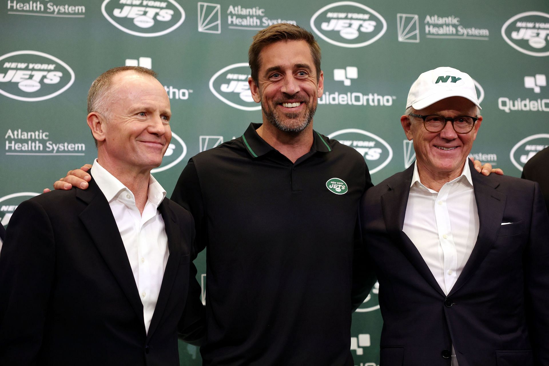 New York Jets Introduce Quarterback Aaron Rodgers