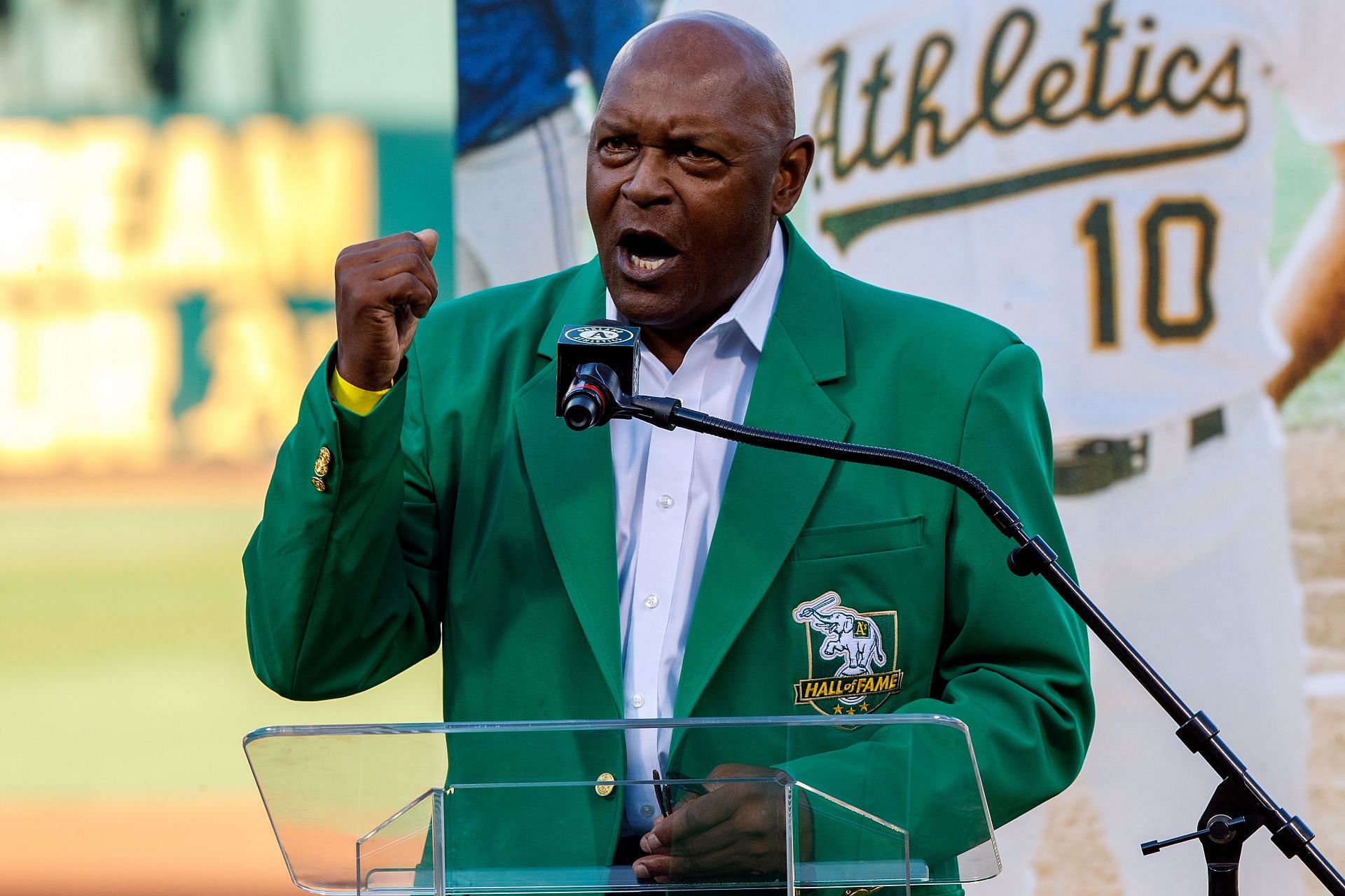 Former pitcher Vida Blue of the Oakland Athletics speaks as he is inducted into the team&#039;s Hall of Fame at the RingCentral Coliseum on September 21, 2019 in Oakland, California. (Photo by Jason O. Watson/Getty Images)