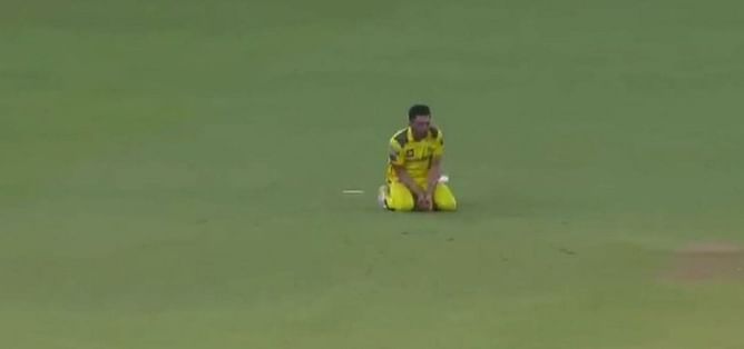 [Watch] Deepak Chahar drops a sitter as Shubman Gill gets a life in IPL 2023 final