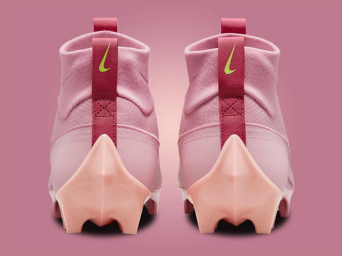 Here's a detailed look at the heel counters of the cleats (Image via Nike)