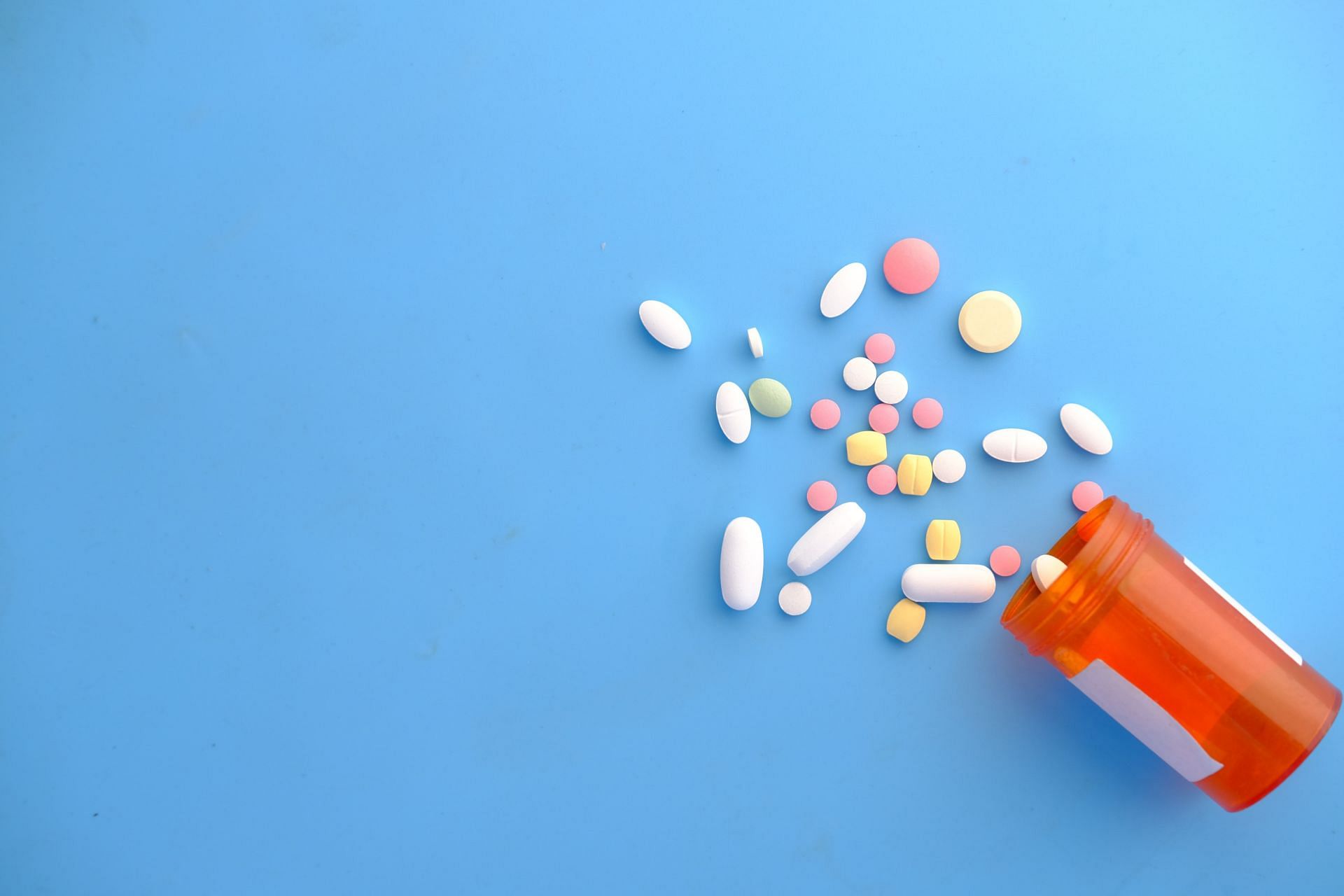 Steroidal medication and antiviral drugs are common treatments. (Image via Unsplash/Towfiqu Barbhuiya)