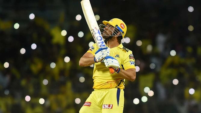"He's still got the six-hitting ability" - Michael Hussey predicts MS Dhoni's IPL future