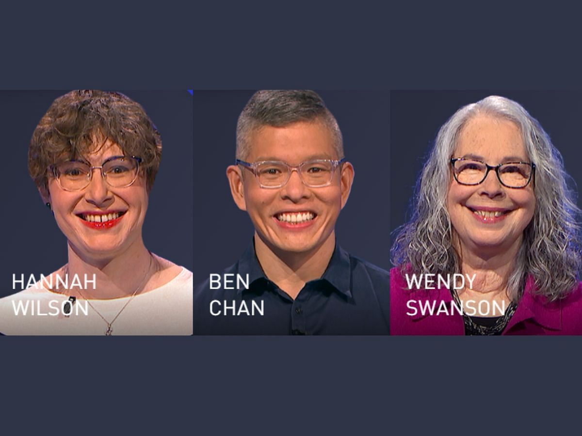 3 contestants compete for the winning title (Image via jeopardy.com)