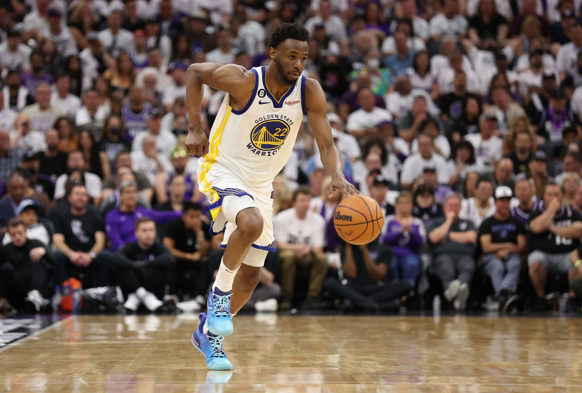 Wiggins has a huge contract with the Golden State Warriors (Image via Getty Images)