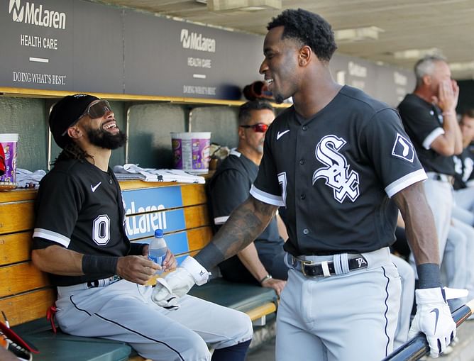 Chicago White Sox apathetic as team brings back speedy journeyman outfielder Billy Hamilton: "Nothing says contender like a .188 hitter"