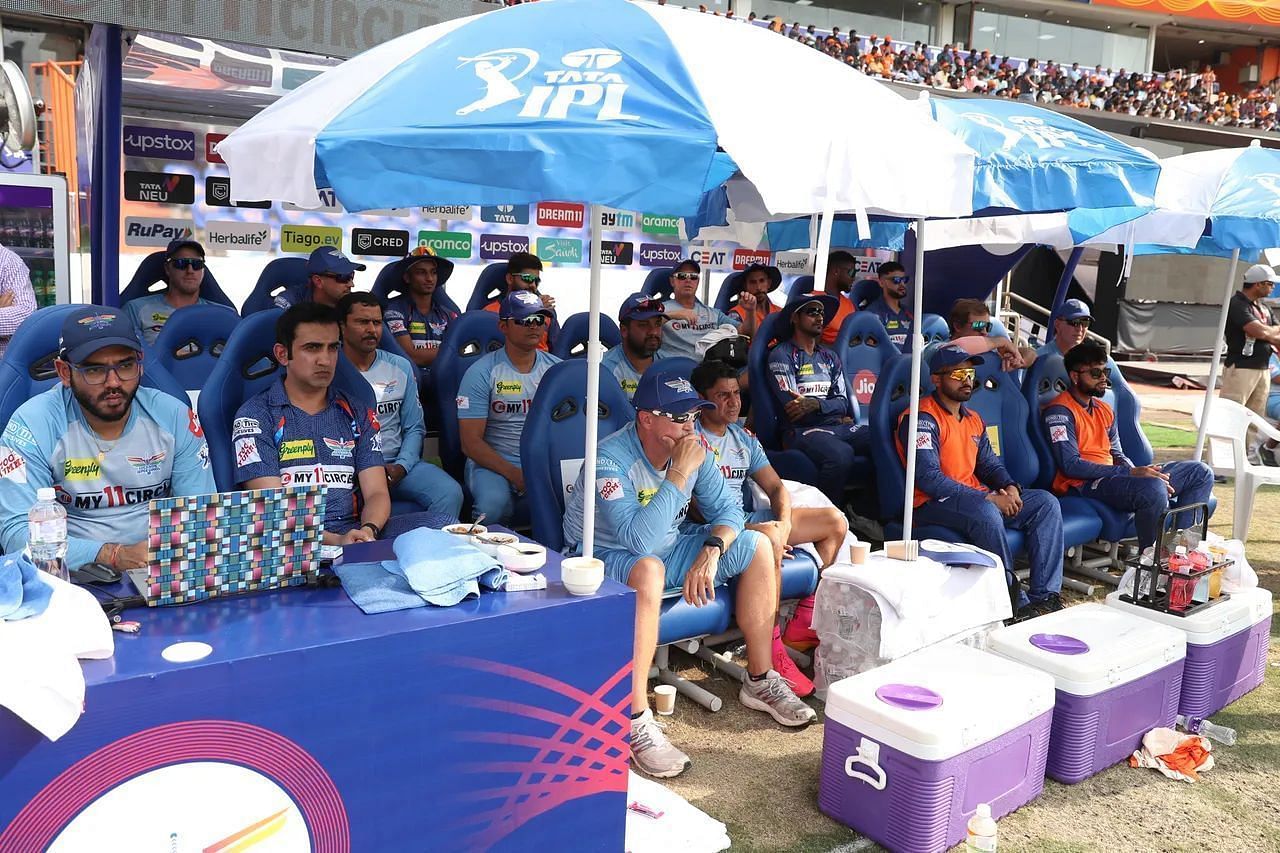LSG टीम पर हुआ हमला (Photo Credit - IPLT20)