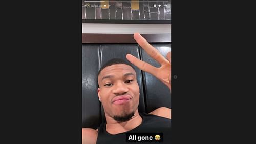 Antetokounmpo debuted his new hairstyle on Instagram Story (Image via giannis_an34 / Instagram)