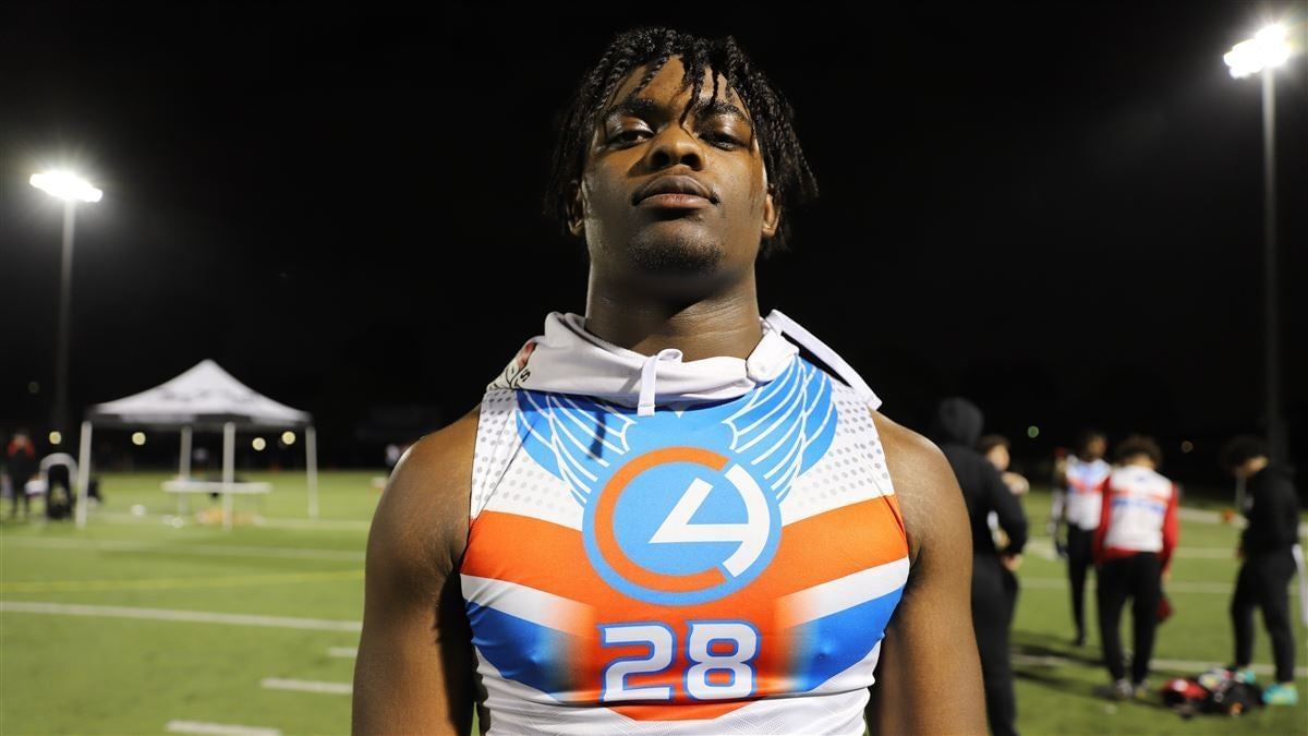 Four-star Xadavien Sims commits to Oregon