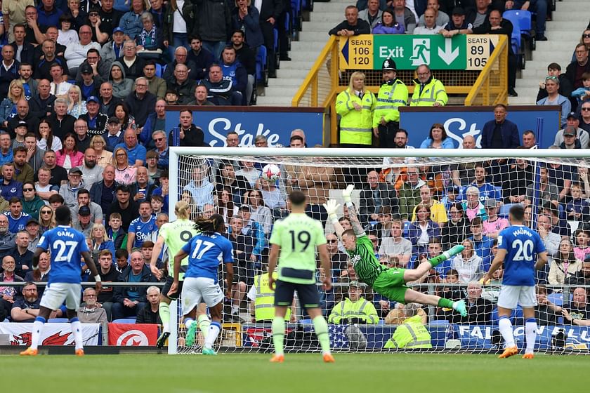 Gundogan and Haaland score as Man City beats Everton 3-0 in