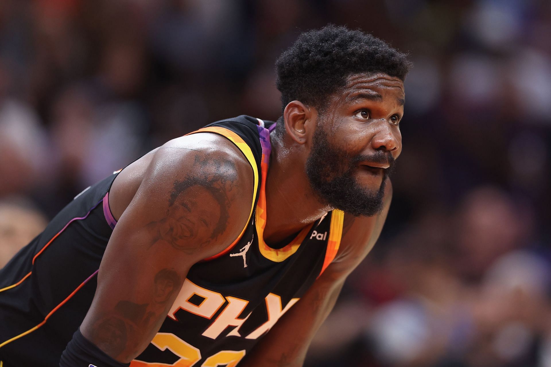 Ayton might also be involved in Phoenix Suns trade rumors (Image via Getty Images)