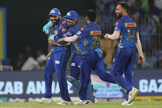 मुंबई इंडियंस ने तोड़ा रॉयल चैलेंजर्स बैंगलोर का रिकॉर्ड, IPL 2023 एलिमिनेटर में जबरदस्त जीत से खास लिस्ट में बनाई जगह
