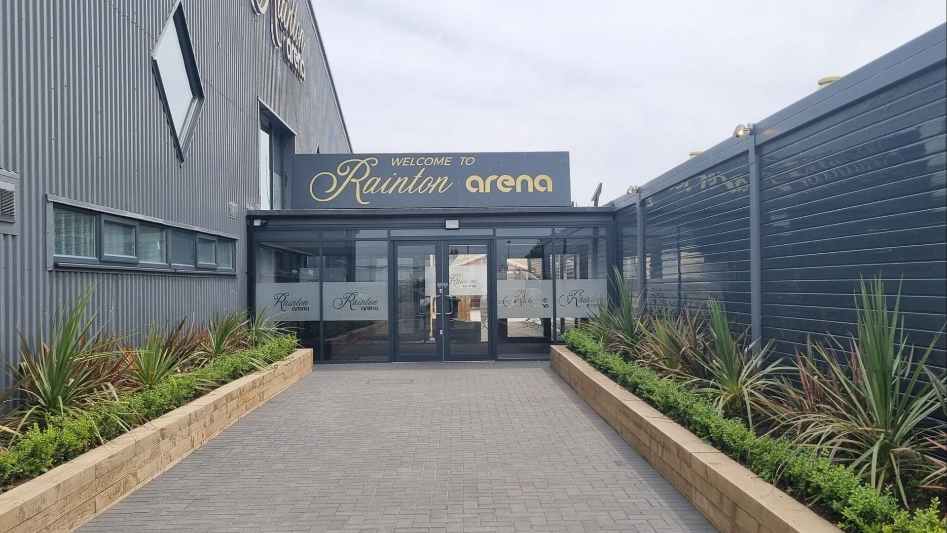 Security guard puts a minor in chokehold at an under-18 event in Rainton Arena, UK. (Image via raintonarena.co.uk)