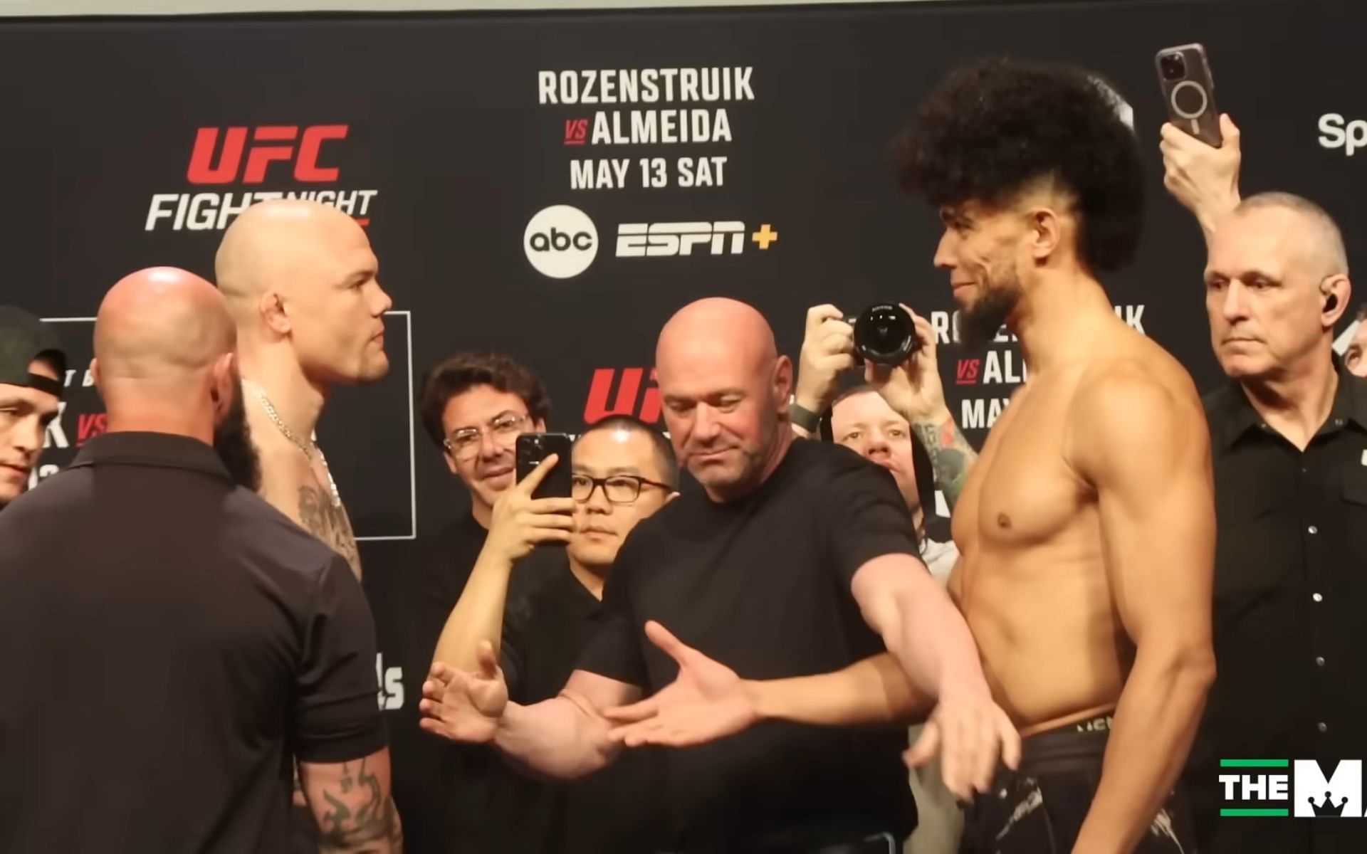 Johnny Walker forced to shake his own hand after Anthony Smith snubs him at UFC Charlotte
