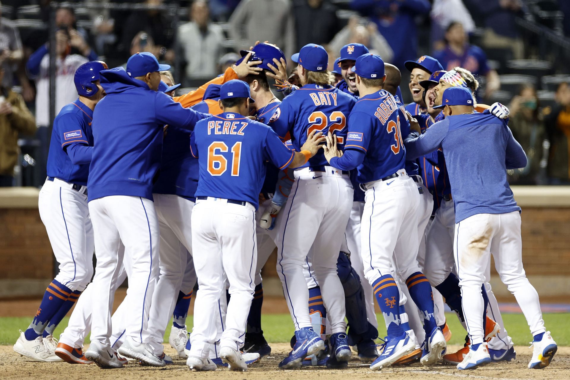 What's the meaning behind the Mets hump celebration? Uncovering