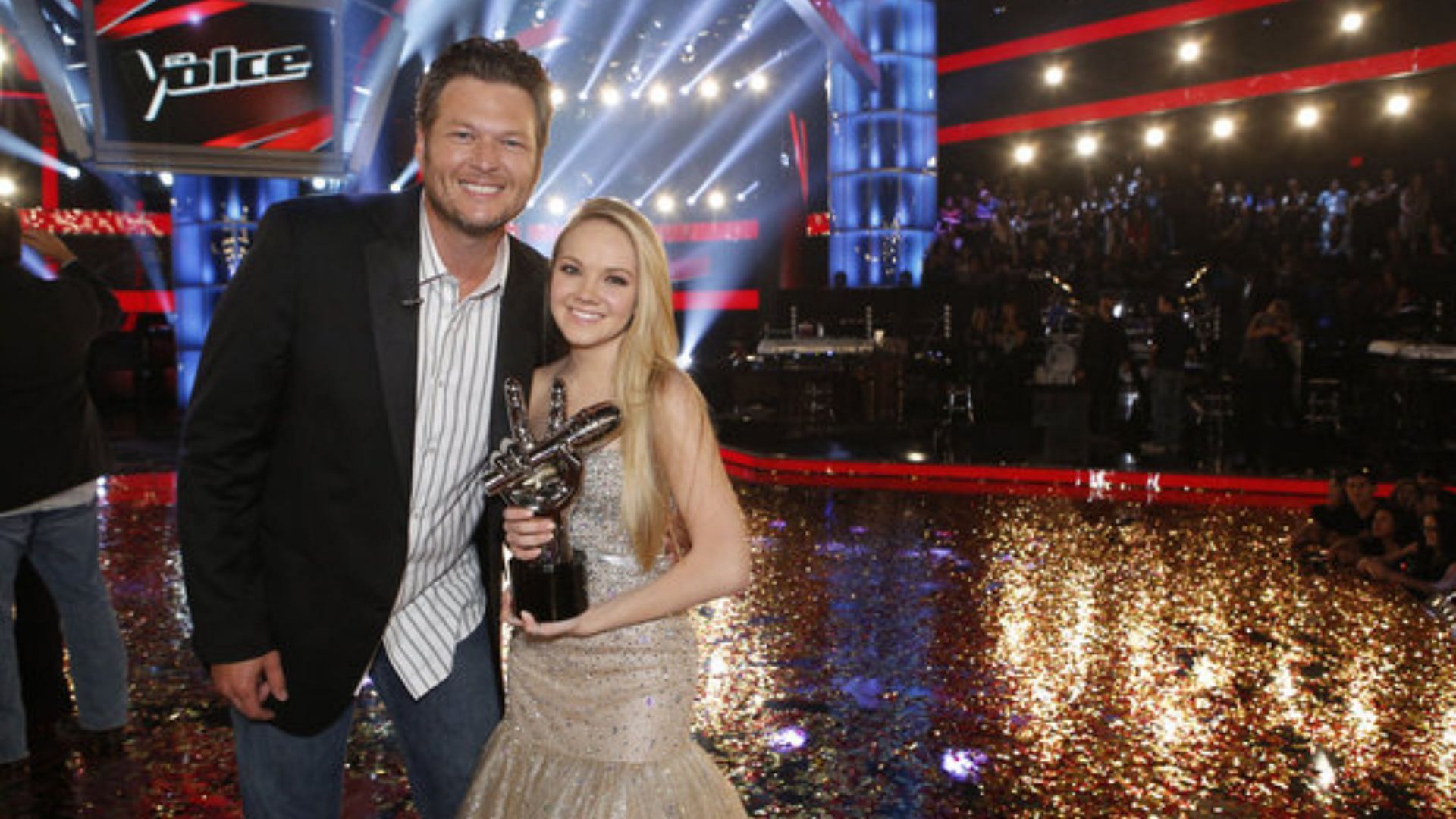 Danielle Bradbery and Blake Shelton (Image via NBC)