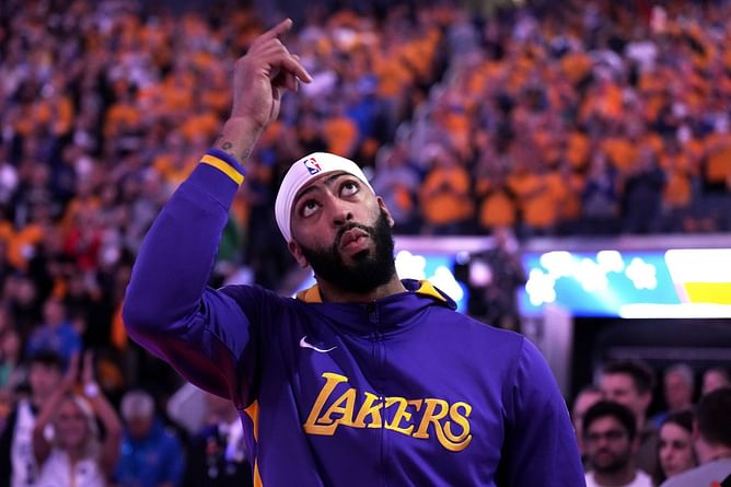 "I thought the NFL season was over" - Stephen A. Smith questions Anthony Davis' concussion