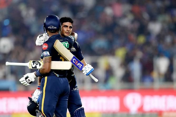 IPL 2023 : गुजरात टाइटंस और मुंबई इंडियंस ने क्वालीफ़ायर 2 में की रनों की बारिश, बनाया बड़ा रिकॉर्ड