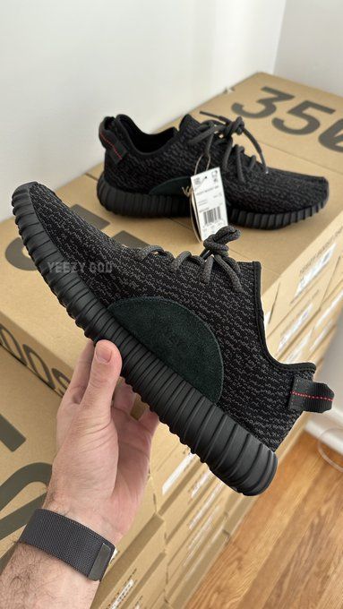 Custom Kids' Yeezy Sneakers Are Restocking Today but Won't Last Long –  Footwear News