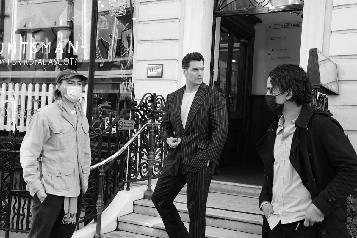 How tall is Henry Cavill?