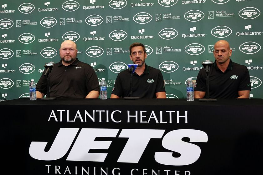 NY Jets officially introduce Aaron Rodgers