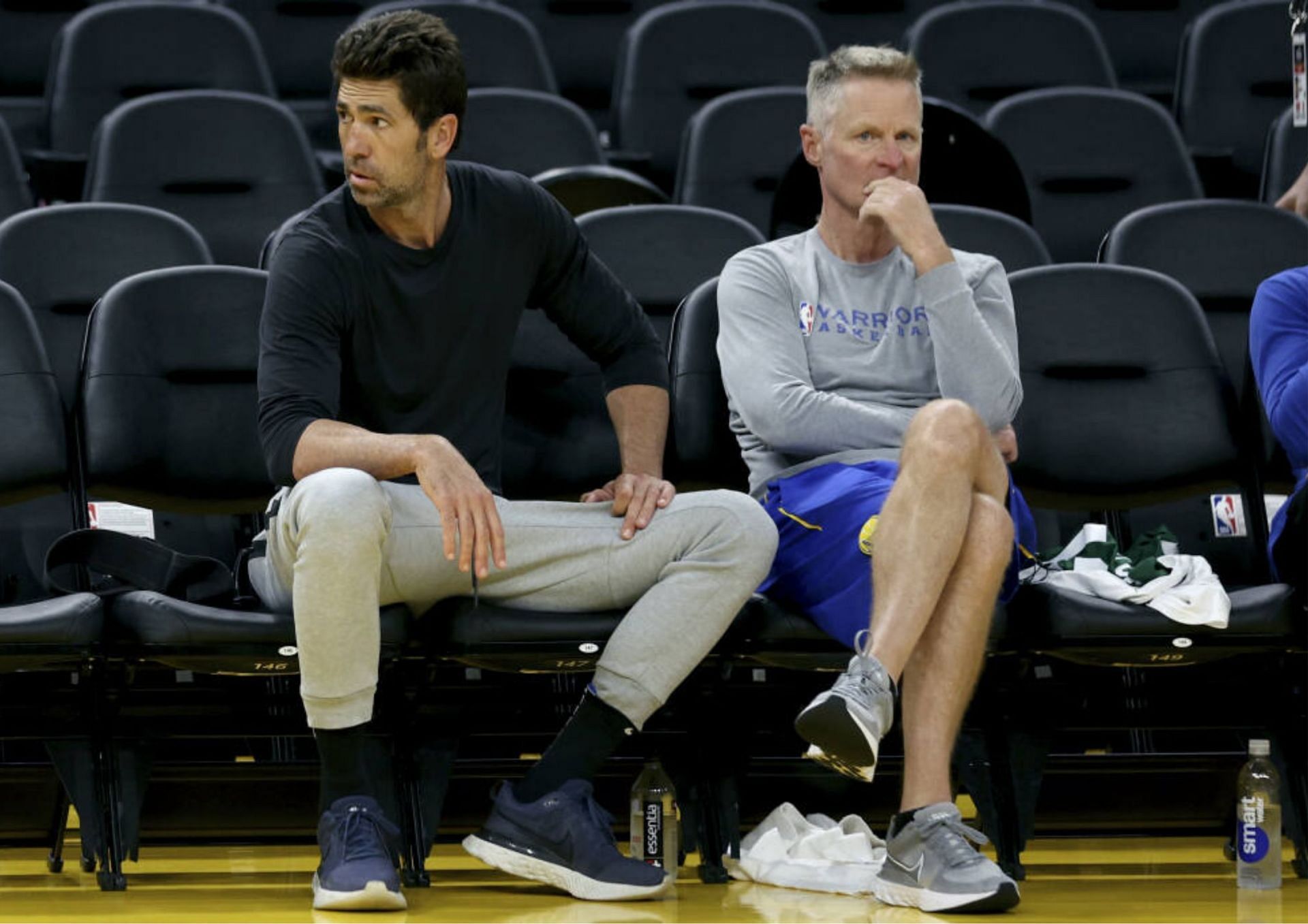 Kevin Durant speaks (second from right) sits alongside Steve Kerr (second  from left), Warriors head coach and Bob Myers, (right) Warriors general  manager, as he speaks during the introductory press conference for