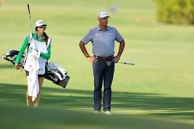 "Either way the cheeks get action"- Stewart Cink reveals what it's like to have his wife on the bag as caddie