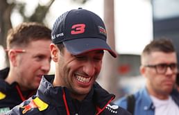 “I am a huge fan by the way”: Daniel Ricciardo and Anne Hathaway’s conversation at Met Gala has F1 fans swooning