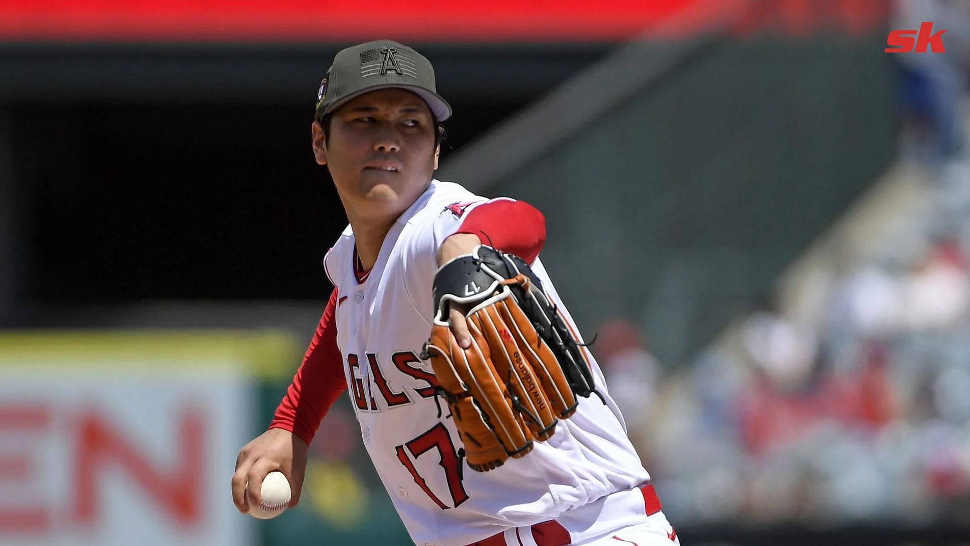 MLB Twitter in love with picture of Shohei Ohtani enjoying Funyuns: &quot;Unicorns, they&rsquo;re just like us&quot;