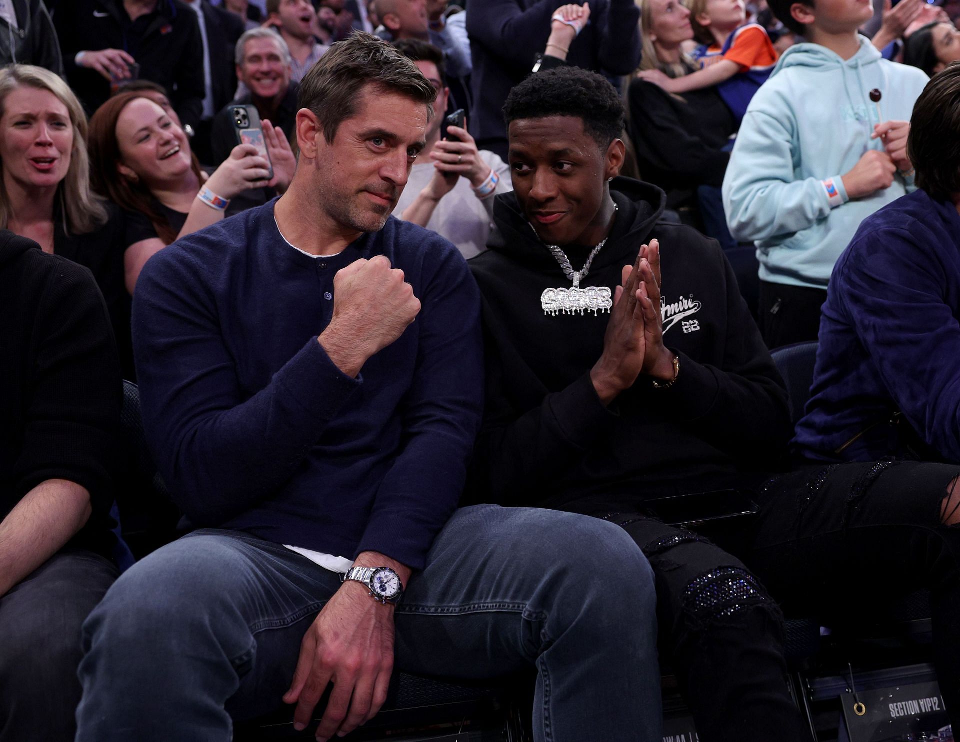 Rodgers and Sauce watching the Knicks playoff game in Madison Square Garden