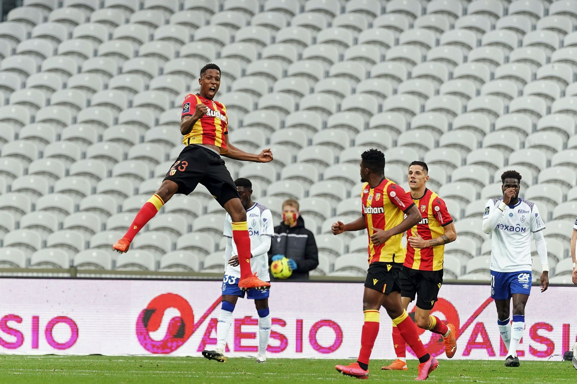 Lens take on Reims in Ligue 1 on Thursday