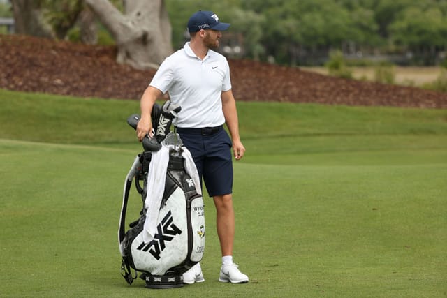 What is inside 2023 Wells Fargo Championship winner Wyndham Clark's bag