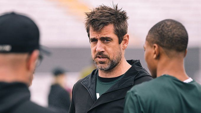 JuCo Football Forer on X: #Salute Aaron Rodgers @AaronRodgers12