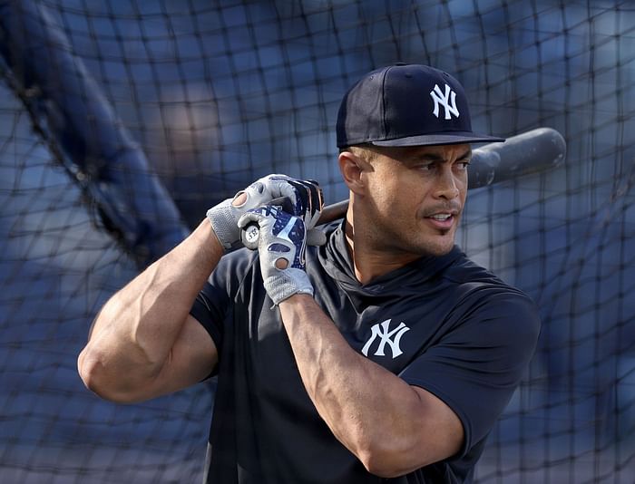 Derek Jeter back at Yankee Stadium for batting practice after moving rehab  to the Bronx