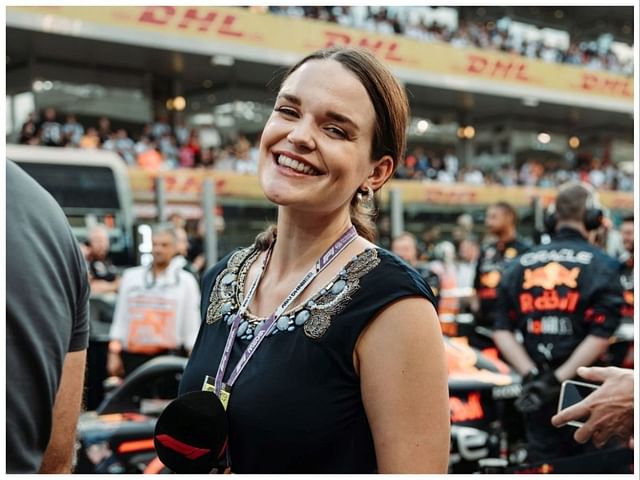 F1 Who Is Laura Winter F1 Tv Presenter Explored 